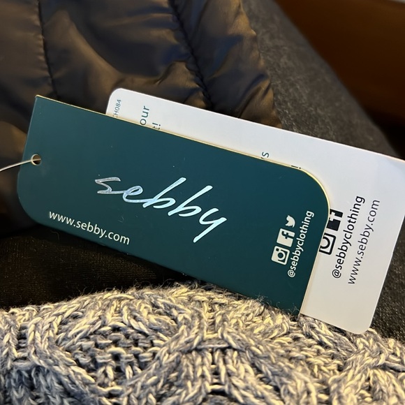 Sebby Diamond Quilted Black Hooded Puffy Jacket Quilted Coat NWT Size M - Picture 5 of 6